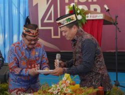 Pemprov Kalteng Diwakili Asisten Ekbang Hadiri Dies Natalis FISIP UPR