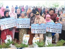 Pemprov Kalteng Salurkan BLT Kepada Penerima Manfaat KHBS Secara Simbolis