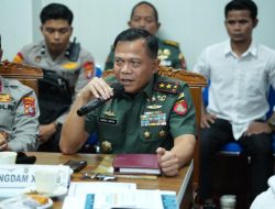 Plt Kadisdik Kalteng Sampaikan Pelajar Apresiasi Pelaksanaan Program MBG